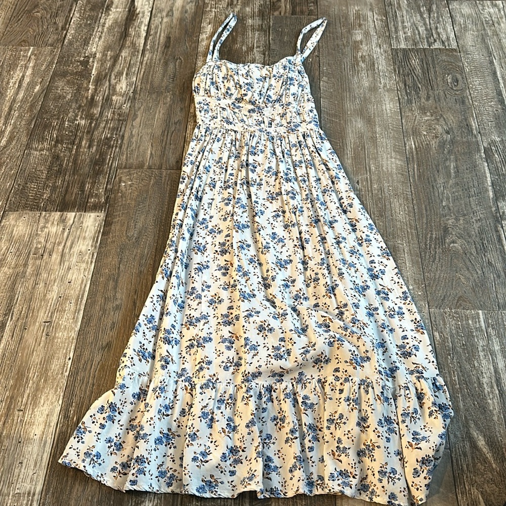 Aeropostale White and Blue Floral Midi Dress